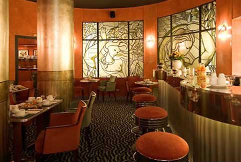 paris hotel porte maillot