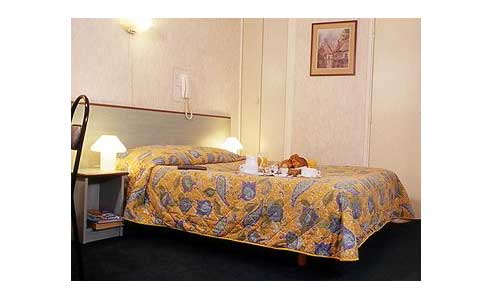 paris hotels