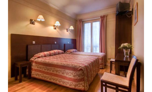 Twin or Triple Room - Royal Cardinal Latin Quarter