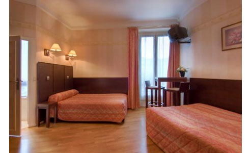 Quadruple Room - Hotel Paris Notre Dame