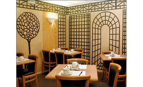 breakfast room
